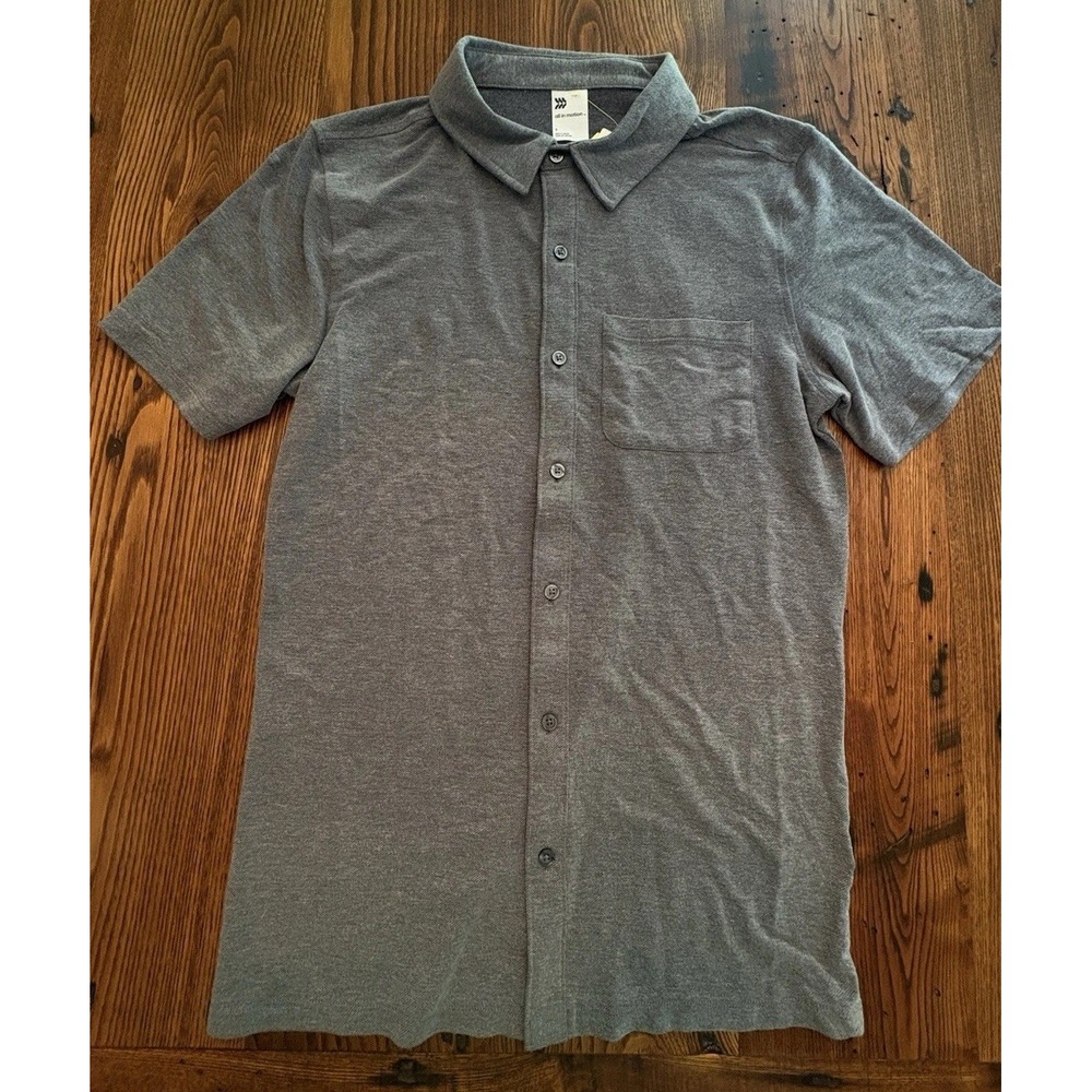 All In Motion Mens Commuter Shirt Grey Moisture Wicking Quick Dry Small NWT